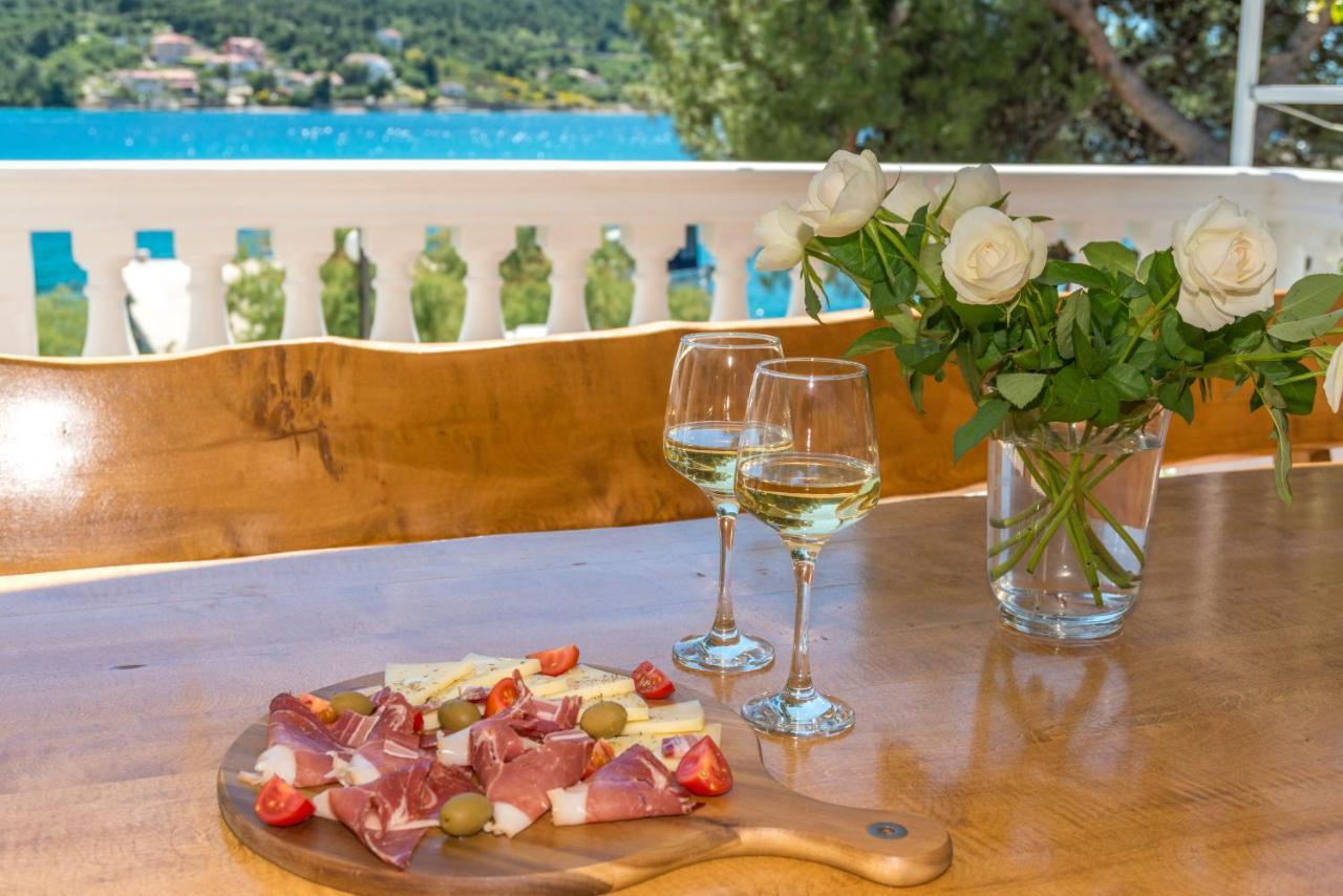 Apartmani Bonaca - 10M To The Sea Grebaštica Екстериор снимка