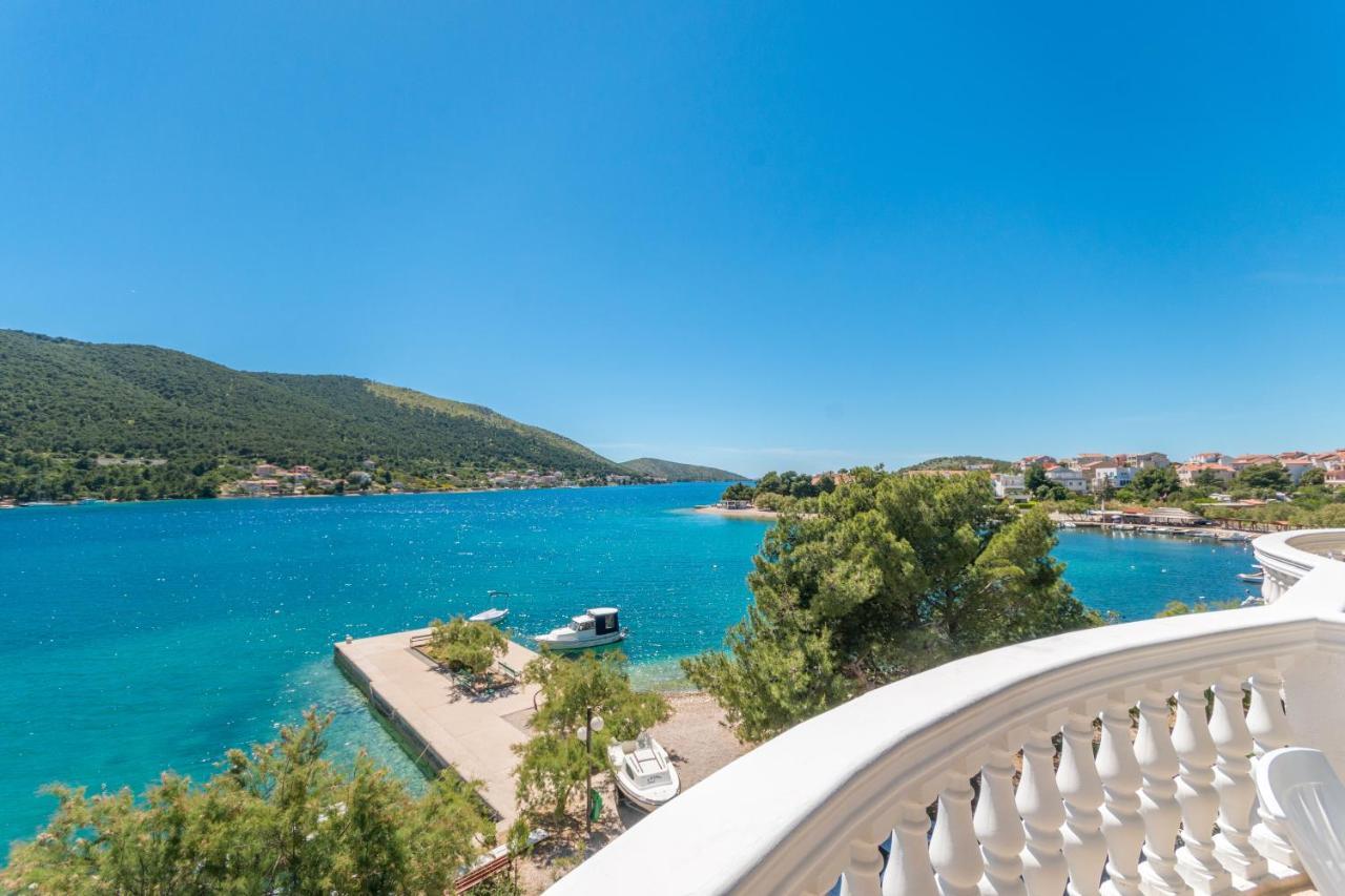 Apartmani Bonaca - 10M To The Sea Grebaštica Екстериор снимка